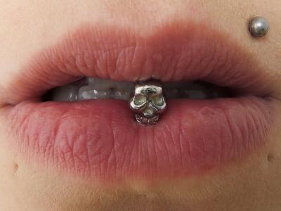 <b>Le baiser</b> - photographie couleur, 30x40 cm, édition: 3 et 2 e.a., 2012