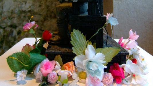 <b>Composition 4</b> - detail