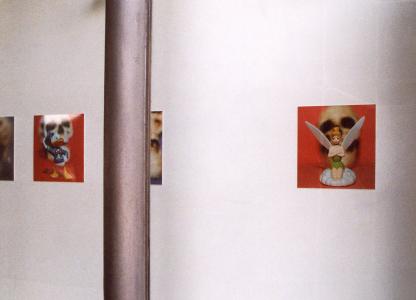 <b>Fais-moi confiance...</b> - exhibition view, M.A.M.A.C. windows, Nice, 1999