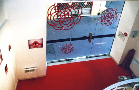 <b>Les émissions des pulsars</b> - vue de l'exposition, Galerie Municipale Renoir, Nice, 2004