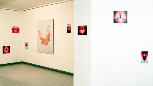 <b>Electromagnetic spectrum</b> - vue de l'exposition, Passage de l'art, Marseille, 2005