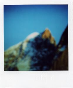 <b>The border</b> - color polaroid, 10,7x8,8 cm, single print, 2003-2007
