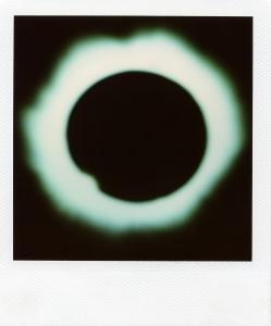 <b>The border</b> - color polaroid, 10,7x8,8 cm, single print, 2003-2007